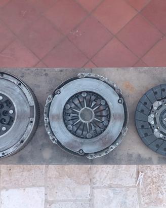 Kit frizione + Volano Opel Astra 1.7CDTI 2008