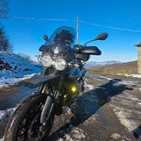 Moto Guzzi V85 Strada 