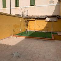 Bilocale con corte esterna a torrette