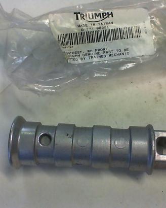 PEDANA DESTRA TRIUMPH Bonneville T2080742