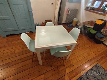Tavolo allungabile con sedie  - ritiro a domicilio