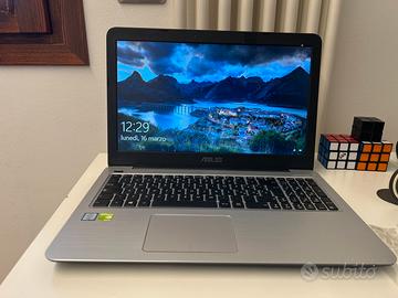 pc portatile asus x556u