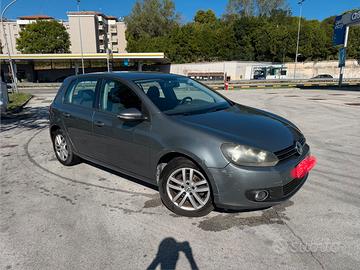 Golf 6 1600tdi cambio automatico dsg - Auto In vendita a Ancona