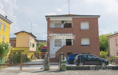 VILLA LIBERA SU 4 LATI