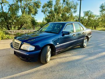 Mercedes C220
