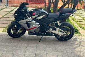 Ricambi Honda cbr 600 rr 2003 2004 pc37
