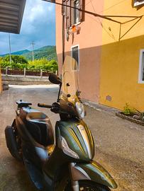 Scooter Piaggio Beverly 300 s