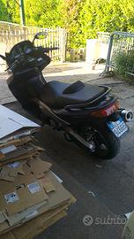 Yamaha t max 500 anche permuta