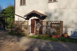 CASA SEMINDIPENDENTE A CASTELLETTO SOPRA TICINO
