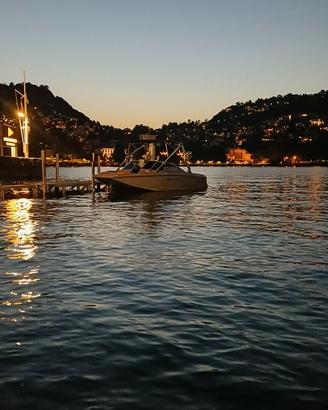 MasterCraft X2 interni personalizzati -wakesurf