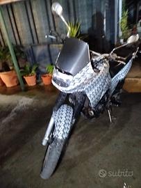 Moto d'epoca Kawasaki kle 500