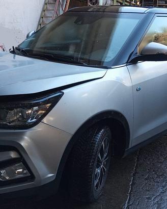 RICAMBI USATI SSANGYONG TIVOLI 1.6d 85 KW 116 CV