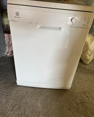 Lavastoviglie Electrolux