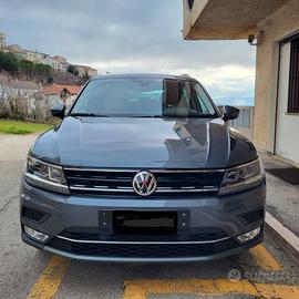 Volkswagen Tiguan 2.0 TDI SCR DSG 4MOTION Executiv