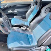 Sedili opel corsa opc