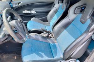 Sedili opel corsa opc