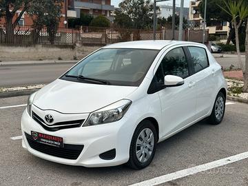 Toyota Yaris 1.4 D-4d 5 Porte Active