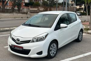 Toyota Yaris 1.4 D-4d 5 Porte Active