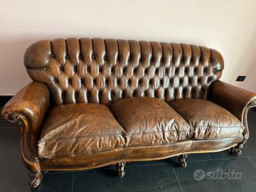 Divano Chesterfield + 2 Poltrone in Vera Pelle