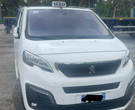 Peugeot traveller 9 posti