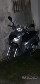 Vendo o scambio con 125