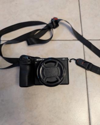 Sony Alpha 6700 con accessori