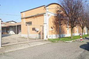 PALAZZINA A STRADELLA