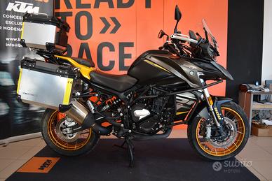 Qj Motor SRT 800 SX 2024 - 3.500 KM - GARANZIA