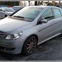 MERCEDES-BENZ Classe B per ricambi