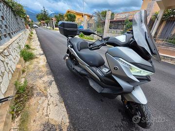 Voge Sfida SR4 400 max