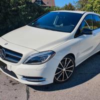 Ricambi per Mercedes classe b w246 ann 2013 2014 2