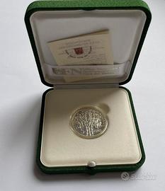 Vaticano 5 € anno 2005 60° fine II Guerra Mondiale