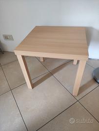 Tavolino quadrato