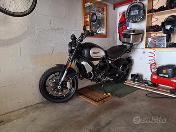 DUCATI SCRAMBLER 1100 DARK