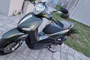Piaggio Beverly 300 S - 2019 - 12.000