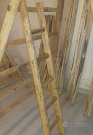 Scala in legno