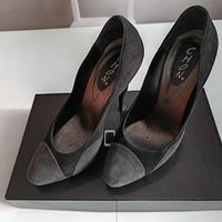 Décolleté in camoscio con tacco CHON