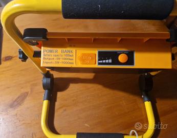 Faretto led da cantiere