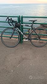 bici da corsa full carbonio taglia s
