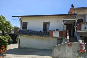 Villa Bifamiliare a Montecalvo in Foglia (PU)