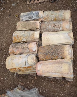 Tegole siciliane ( ciaramiri )