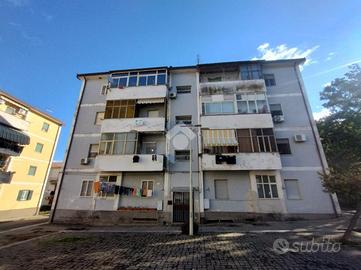 3 LOCALI A COSENZA