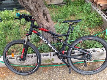 Rockrider ST530S 2024