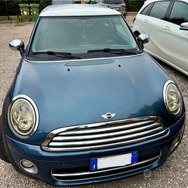 Mini Cooper D 1.6 2011