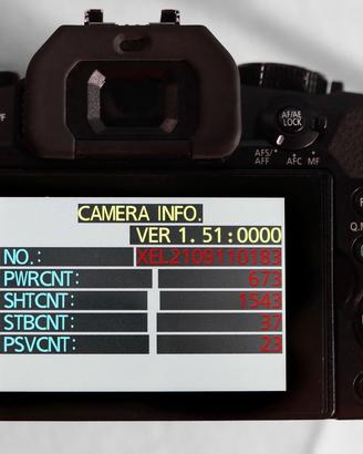 Panasonic Lumix G80 NUOVA + Leica 25/1.4 SUMMILUX