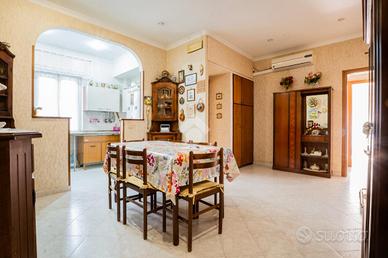 4 LOCALI A FONTE NUOVA