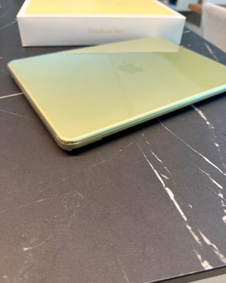 Macbook Neo 13’’ giallo