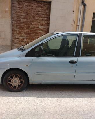 Multipla