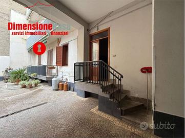 Appartamento di 125 m² con 3 locali e box auto a C