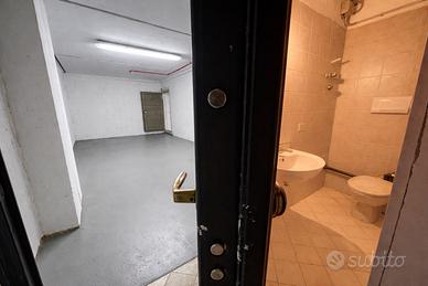 2 Box Comunicanti + Posto Auto